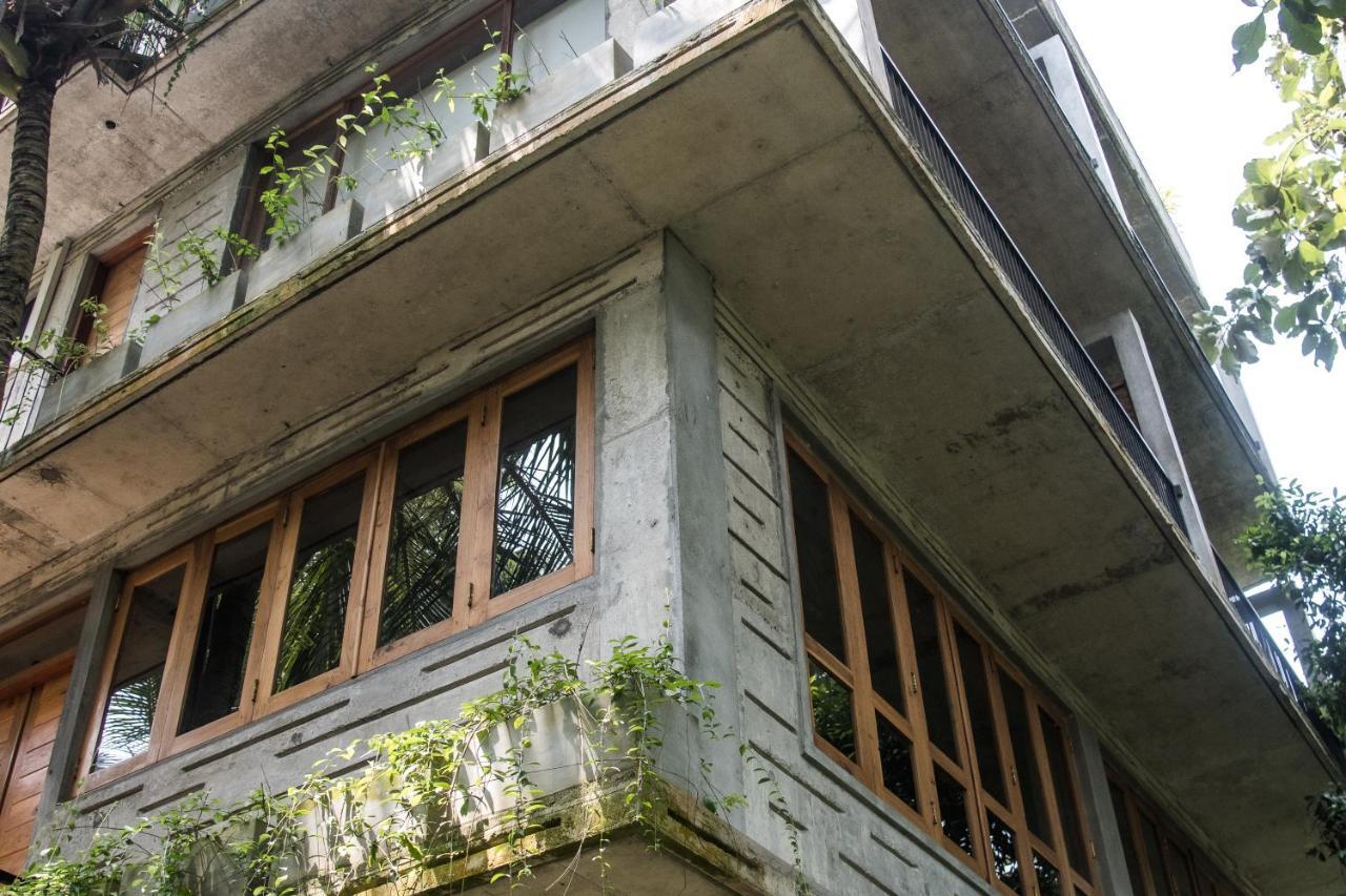 Serene Villa Диквела Екстериор снимка