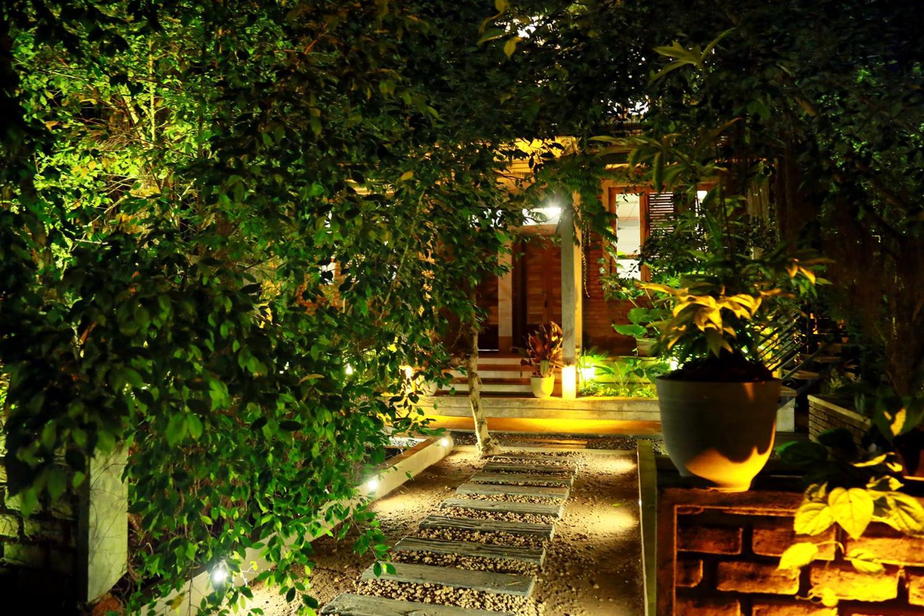 Serene Villa Диквела Екстериор снимка