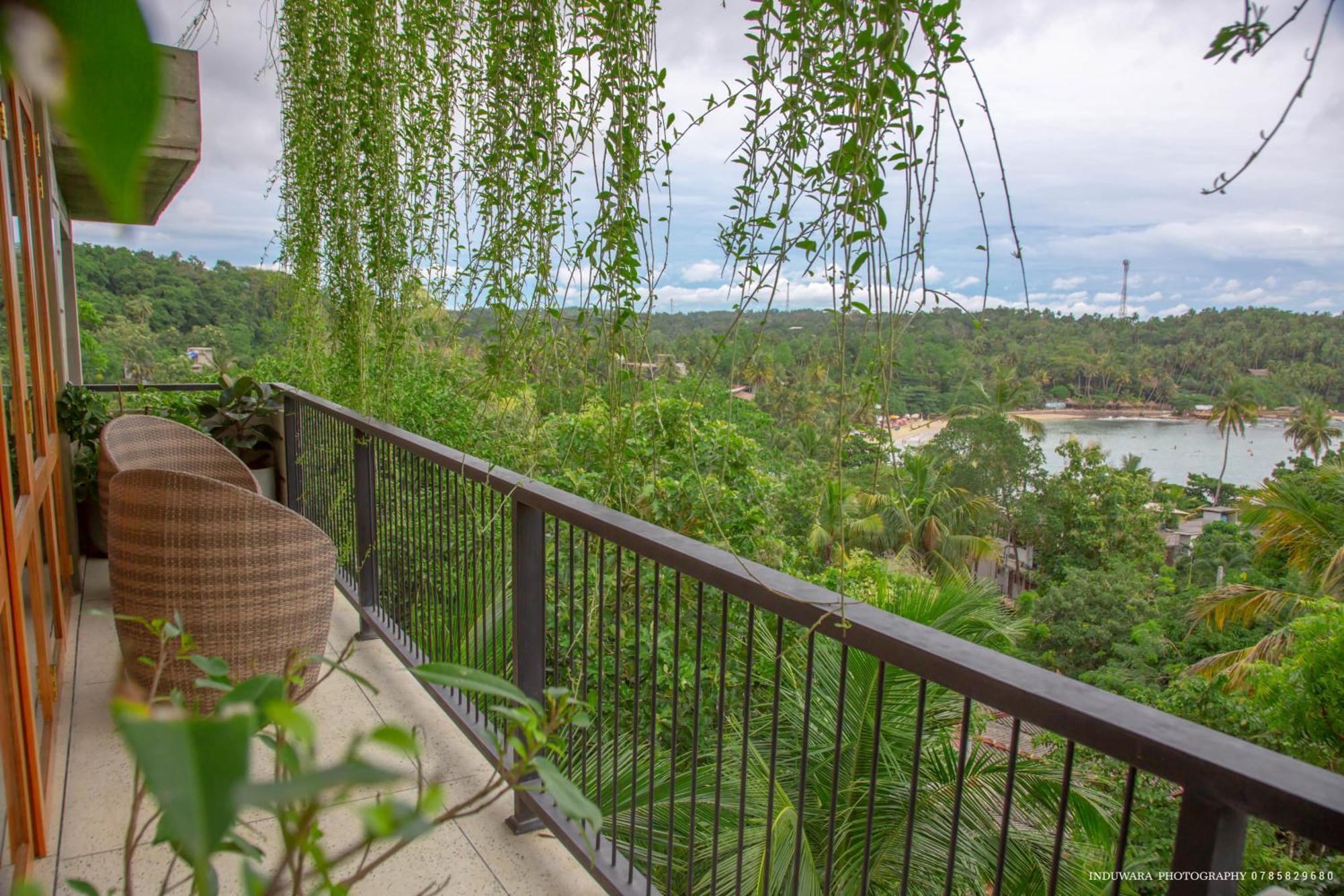 Serene Villa Диквела Екстериор снимка